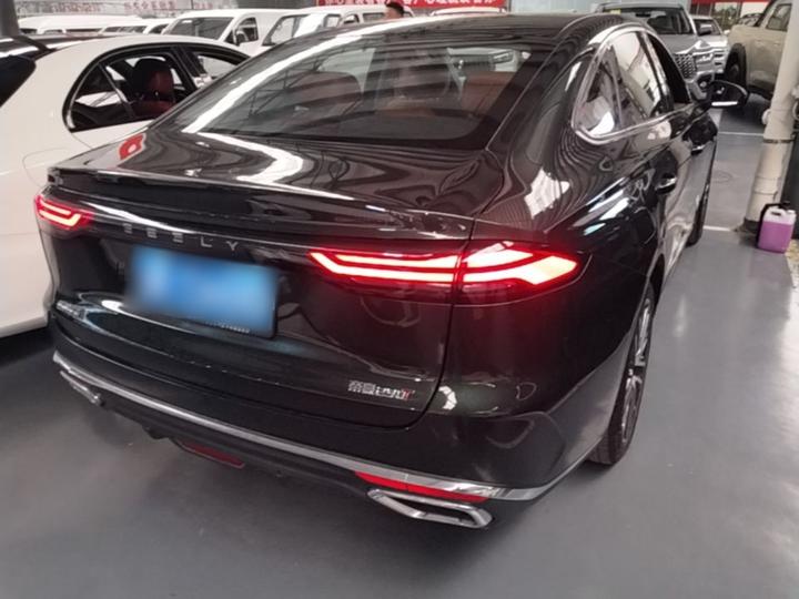 Emgrand 2026 5 1.5T DCT Flagship photo 6