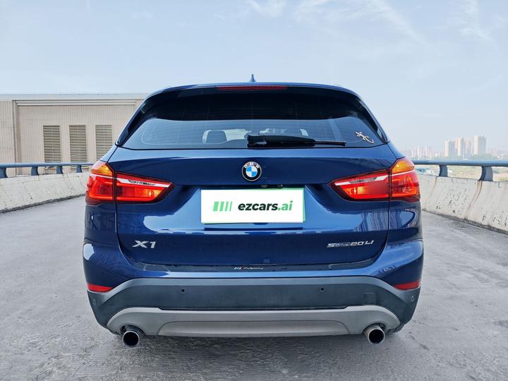 X1 2019 sDrive20Li Leading photo 3
