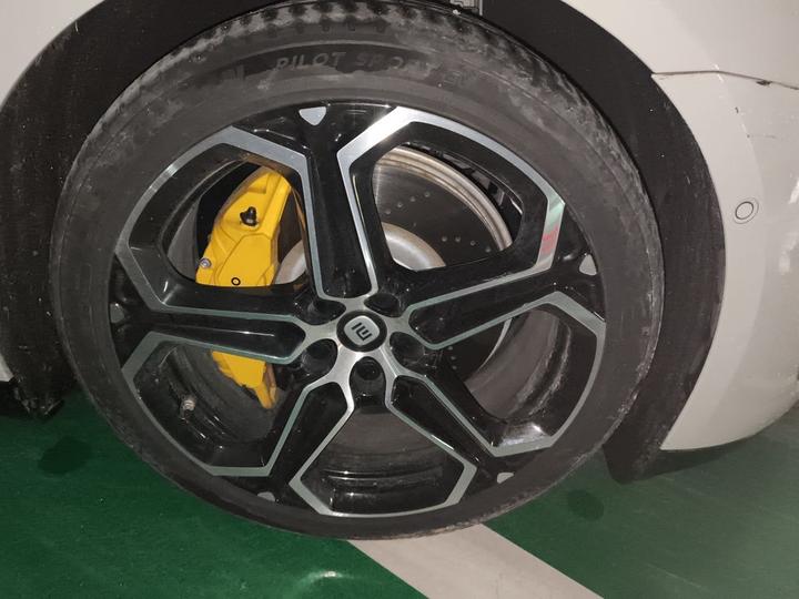 Xiaomi SU7 2024 AWD Extended Range High-end ADAS Max photo 8