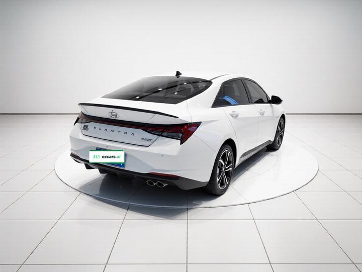 Elantra 2021 240TGDi DCT LUX Premium photo 4