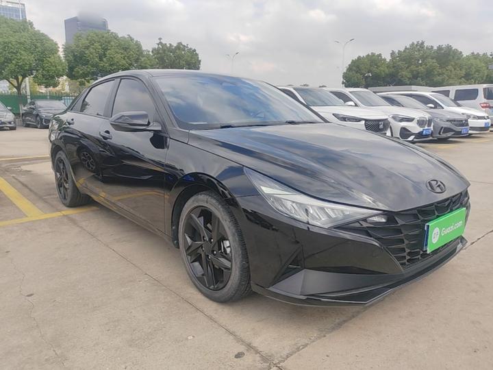 Elantra 2022 1.5L CVT LUX photo 3