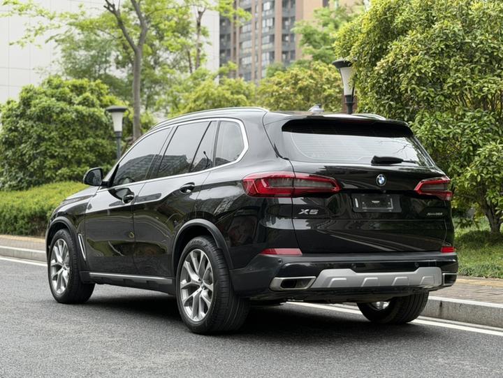 X5 Imported 2019 xDrive30i X Design Package photo 4