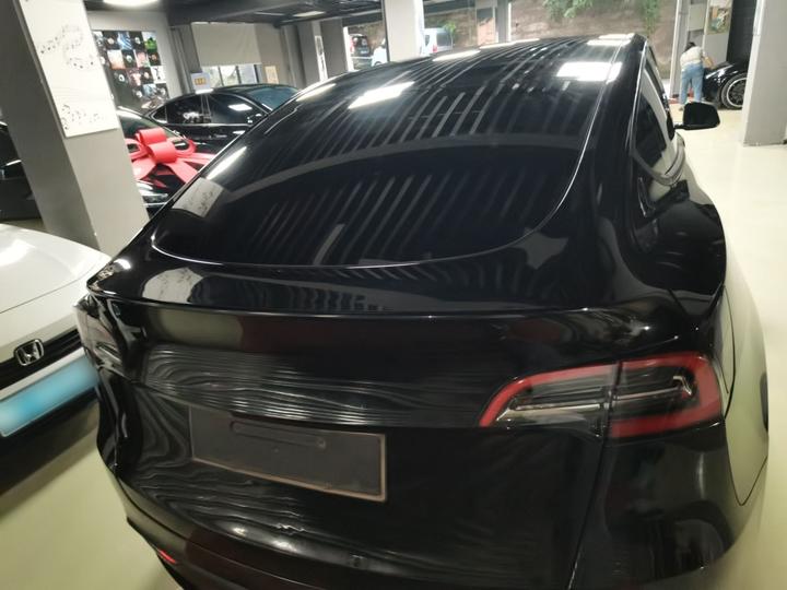 Model Y 2022 Facelift RWD photo 3