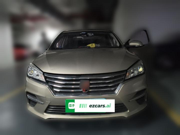 360 2018 PLUS 1.5L AT Luxury photo 2
