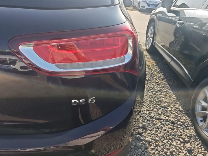 6 2016 1.6T Luxury THP160 photo 7