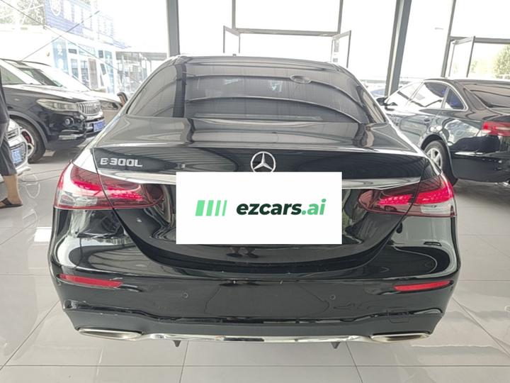 E-Class 2021 E 300 L Sport Fashion photo 3