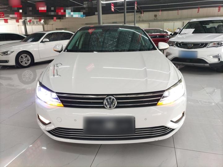 Lamando 2018 230TSI DSG photo 2