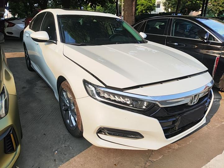 Accord 2018 260TURBO Luxury China VI photo 3