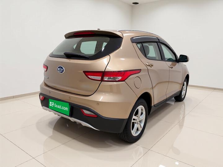 FAW D60 2015 1.5L MT Standard photo 6