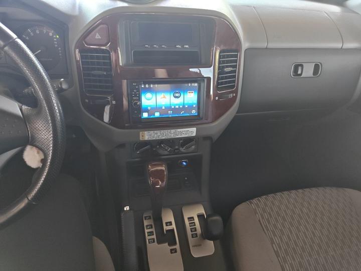 Pajero 2011 V73 3.0L AT GLX photo 5