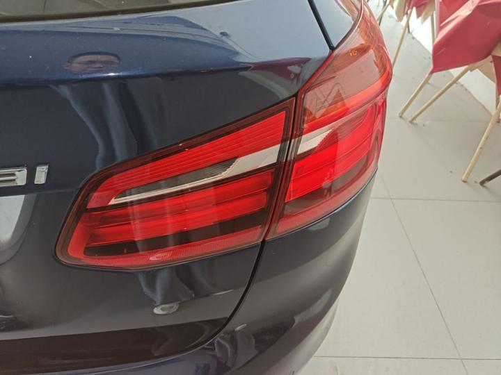 2 Series Wagon 2018 218i Exclusive Sport Package photo 7