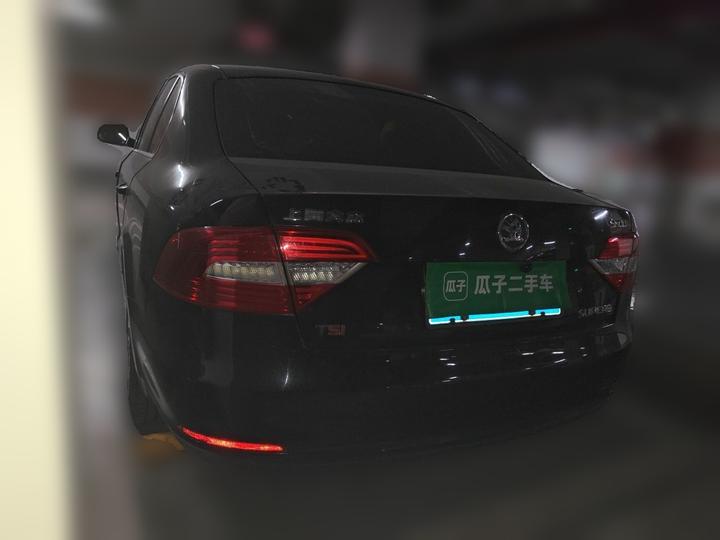 Superb 2013 1.8TSI MT photo 4