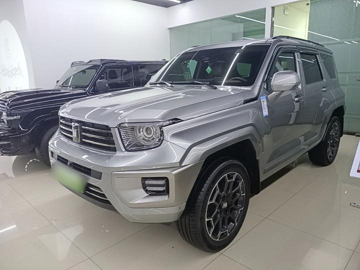 700 EV 2024 Hi4-T