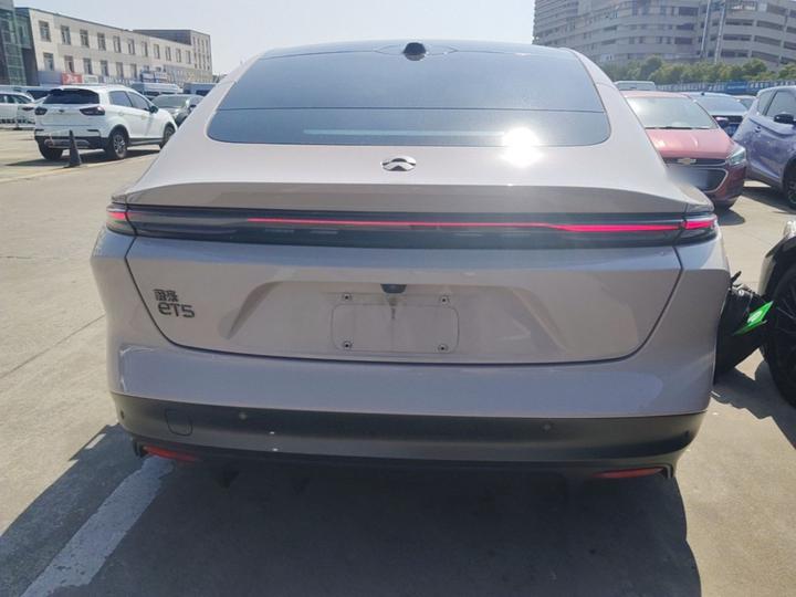ET5 2022 100kWh photo 5