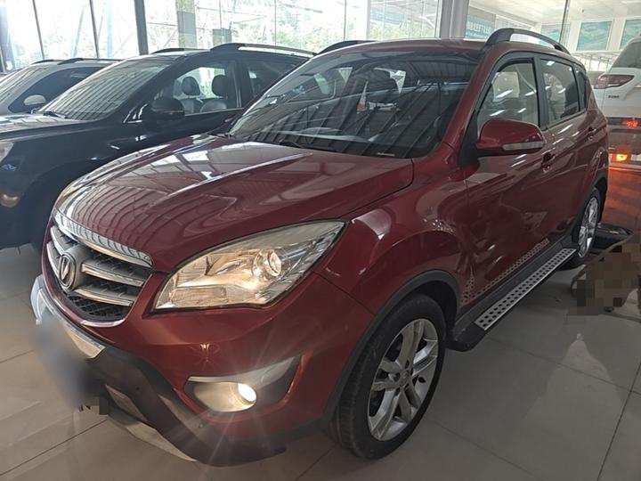CS35 2015 1.6L MT Luxury China V