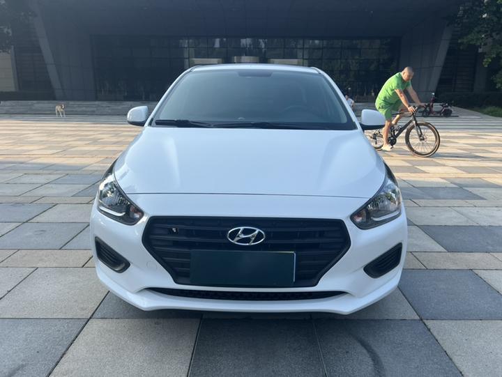 Verna 2020 1.4L MT GL Refresh Edition photo 2