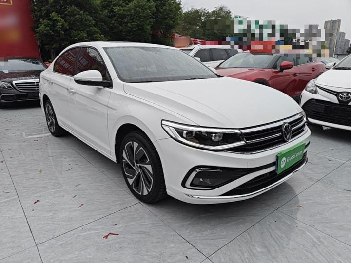 Bora 2023 200TSI DSGPRO photo 3