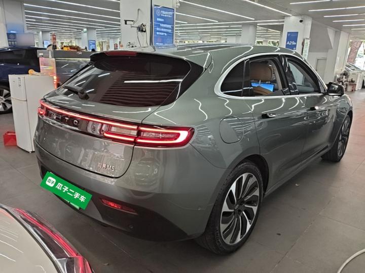 HIMA AITO M5 2022 EREV AWD photo 6