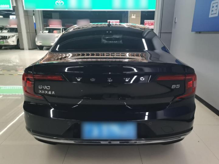 S90 2023 B5 Luxury photo 3
