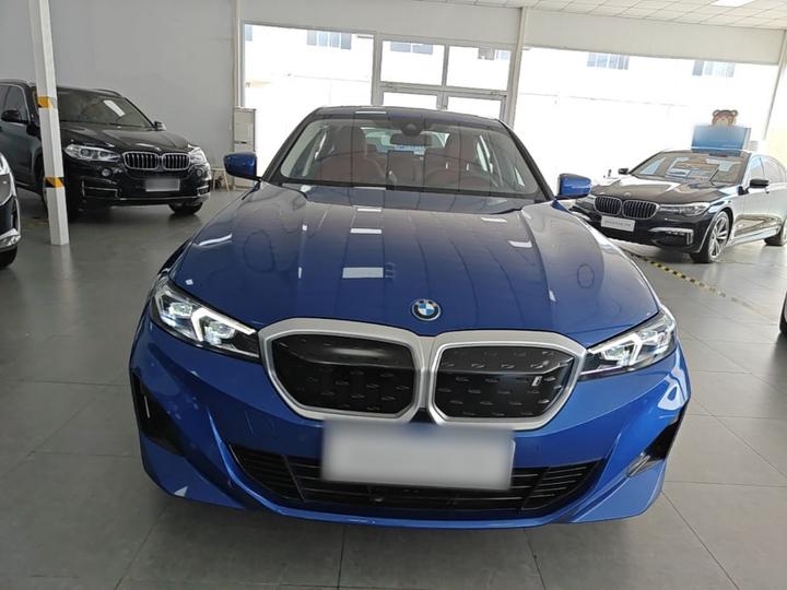 i3 2022 eDrive 35 L photo 2
