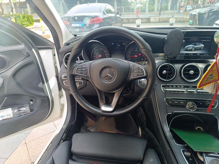 C-Class 2017 C 200 L Sport photo 3