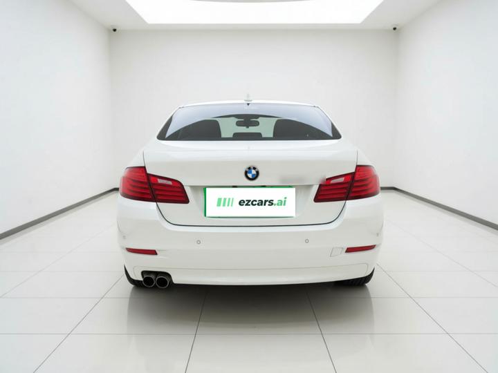 5 Series 2017 520Li photo 5