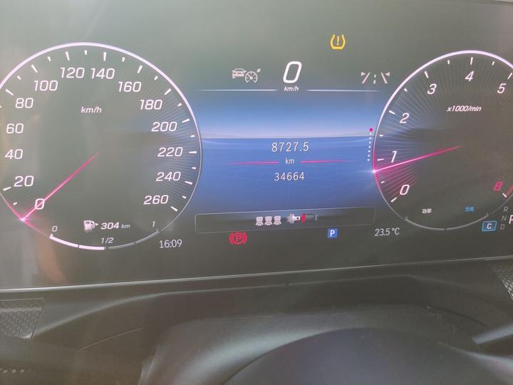 C-Class 2024 C 260 L Sport photo 6