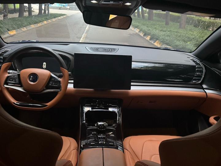 Han 2022 EV Founder 715KM FWD Flagship photo 8