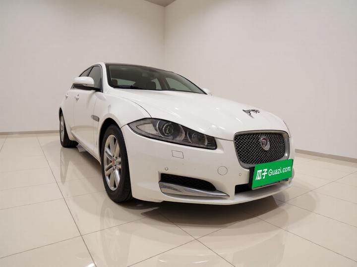 XF 2015 XF 2.0T photo 3