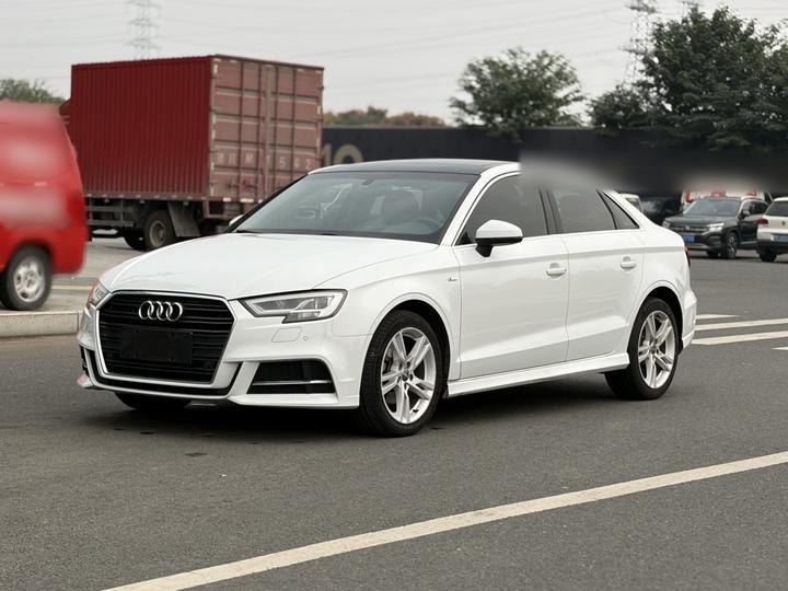 A3 2019 Limousine 35 TFSI Fashion China V
