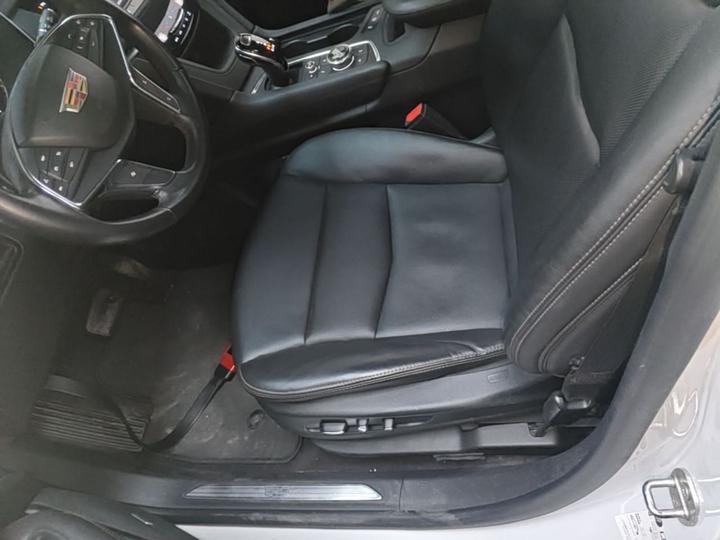 XT5 2020 Facelift 28T Luxury photo 6