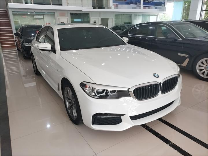 5 Series Imported 2018 525i M Sport Package photo 3