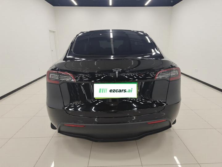 Model Y 2022 Facelift RWD photo 3
