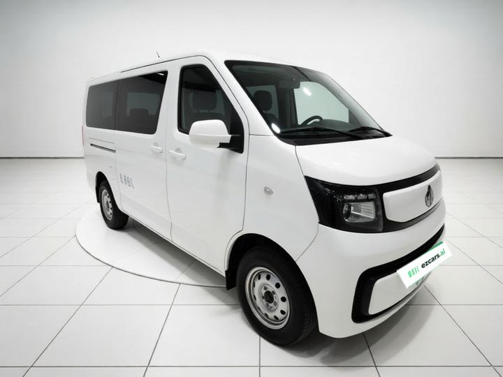 Changan EM80 2025 Comfort 6-Seater 300km photo 3
