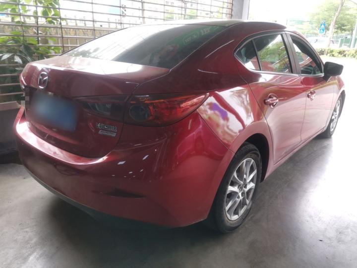 3 Axela 2016 Sedan 1.5L MT Comfort photo 4