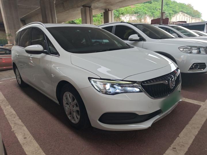 GL6 2018 18T 6-Seater Luxury photo 3
