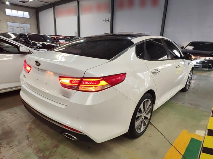 K5 2017 2.0L AT 15 Special LUX photo 6
