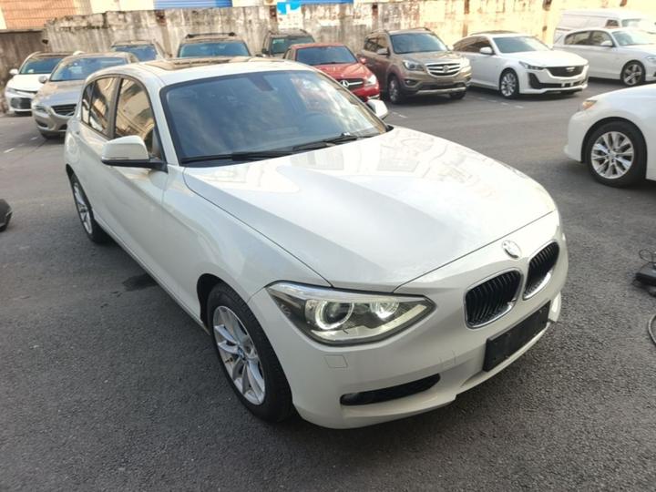 1 Series Imported 2013 Facelift 118i Leading photo 3