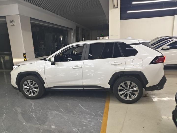 Wildlander 2023 2.0L CVT RWD Leading photo 4