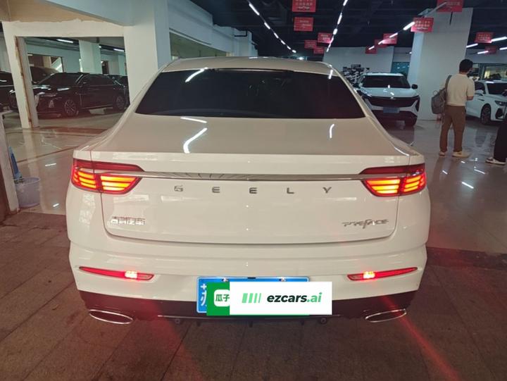 Preface 2021 Facelift 2.0TD Premium photo 5