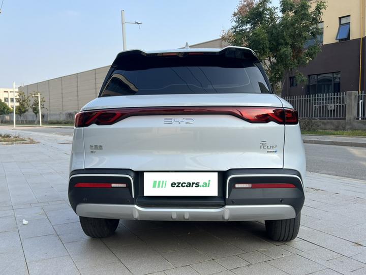 Yuan UP 2025 ADAS 401KM photo 3