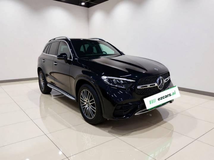 GLC 2024 Facelift GLC 300 L 4MATIC Dynamic 5-Seater photo 3