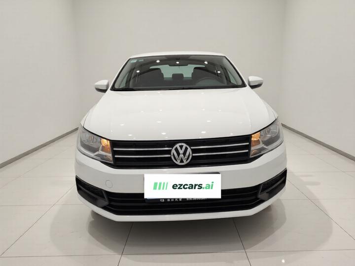 Santana 2021 1.5L AT photo 2