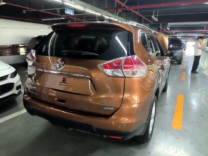 X-Trail 2014 2.5L CVT Luxury 4WD photo 6