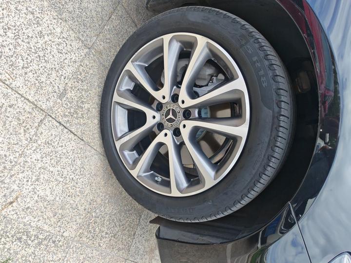 E-Class 2019 E 260 L photo 8