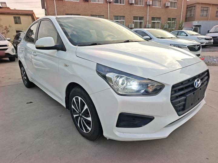 Verna 2017 1.4L MT Refresh Edition China VI photo 3