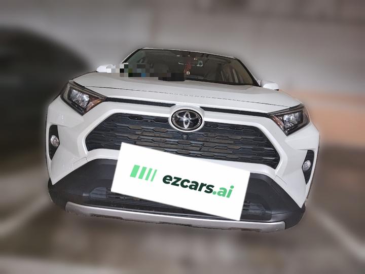 RAV4 2021 2.0L CVT RWD photo 2