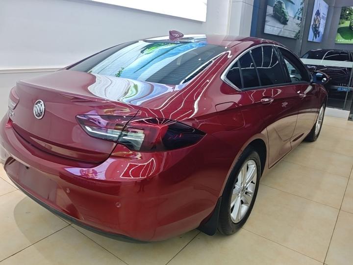 Regal 2019 20T Elite China VI photo 6