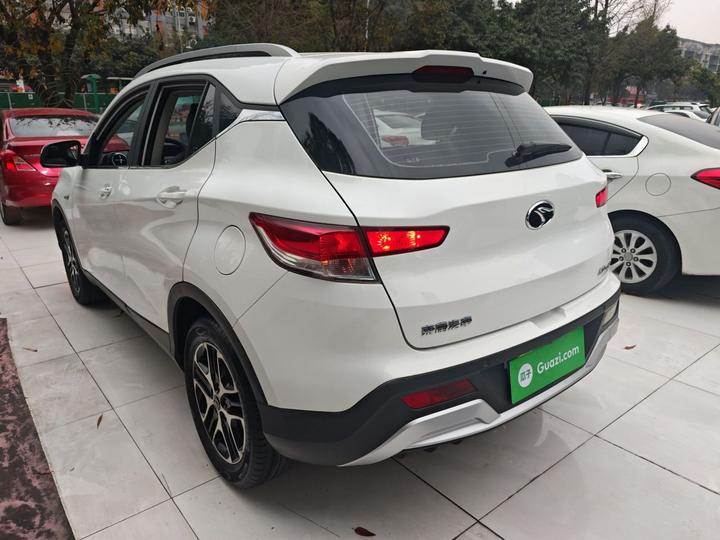 DX3 2016 1.5L MT Premium photo 4