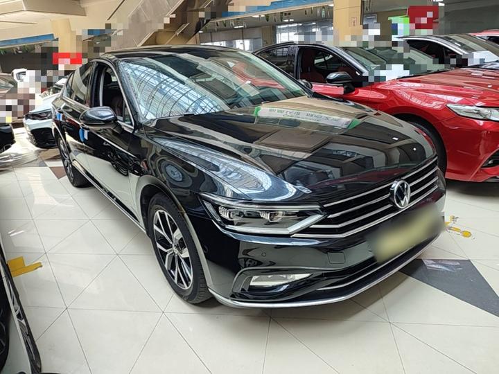Magotan 2020 330TSI DSG Leading photo 3